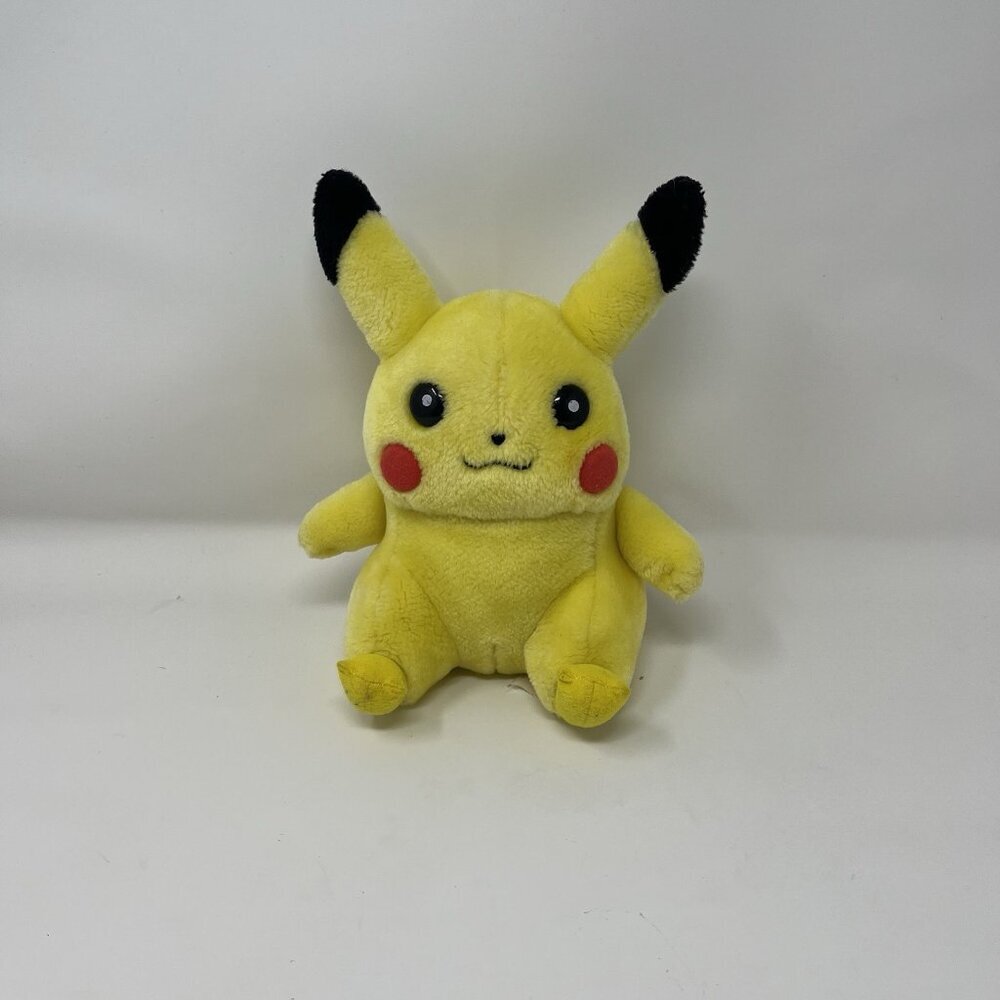 Pokemon Pikachu Plush Stuffed Toy Nintendo vintage 8.5" 1998